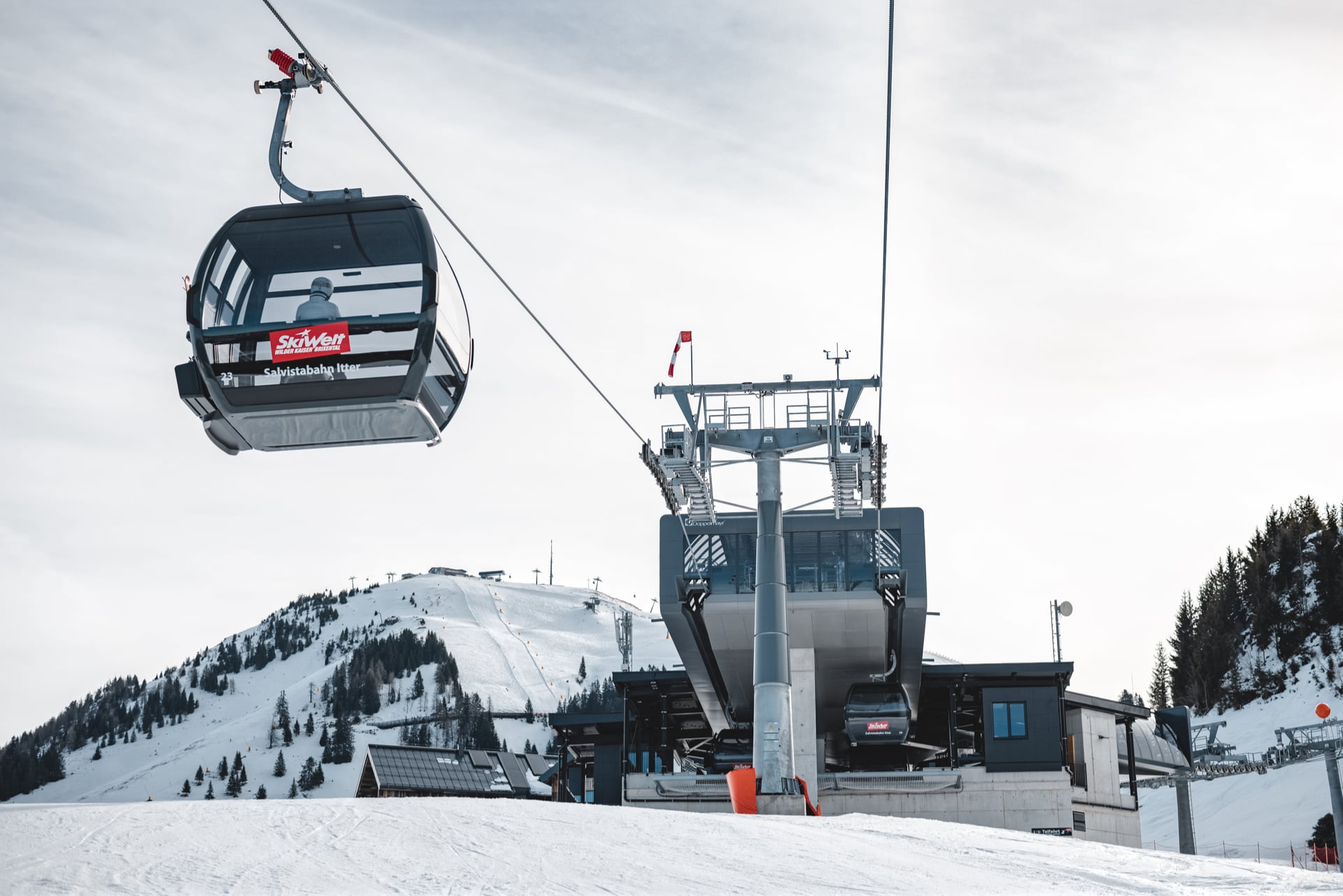 files/upload/skischule-in-itter-2/salvistabahn-ferienregion-hohe-salve_c_doppelmayr-seilbahnen-gmbh_mathaeus-gartner-1.jpg